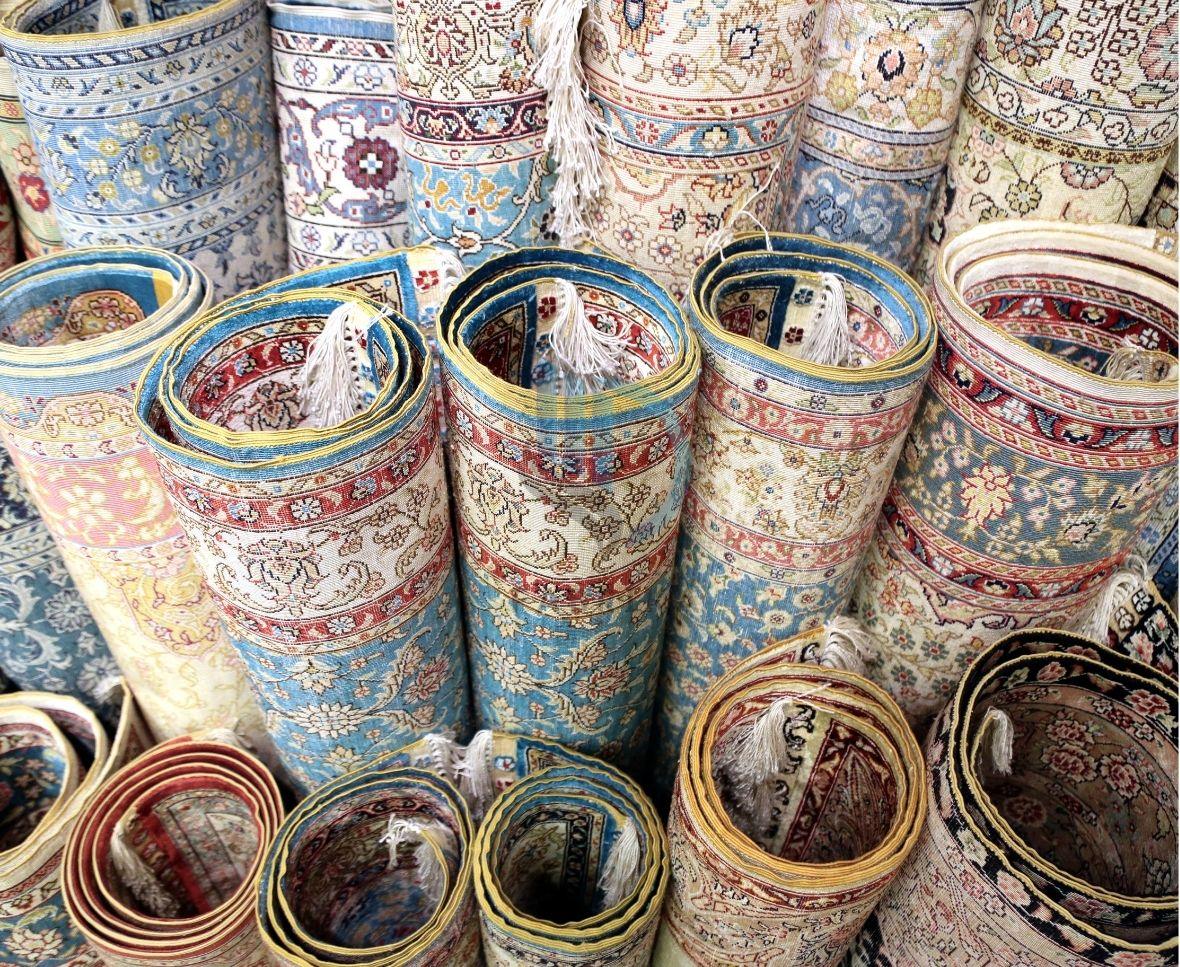 İpek Halı